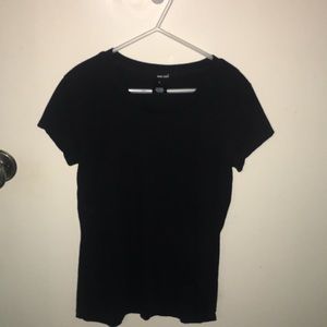 Plain black t-shirt